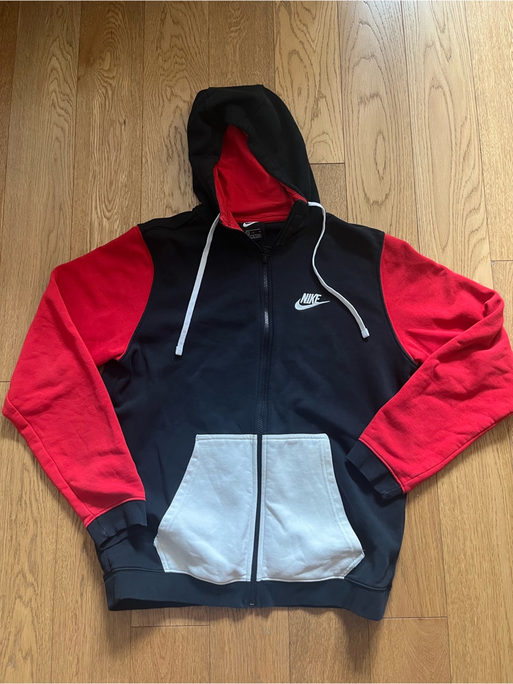 Vintage 00’s Nike Embroidered Zip Sweatshirt - Men’s Large